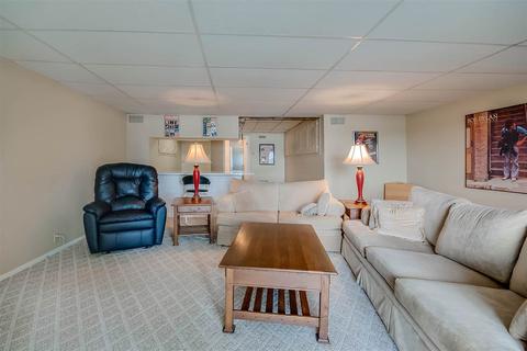 53 Highland Dr, Jackson, MI 49201 photo 21