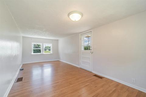 3831 Chapel Rd, Spring Arbor, MI 49283 photo 3