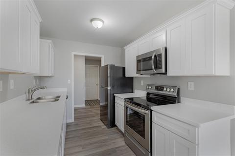 4285 Fairway Ln, Jackson, MI 49201 photo 13