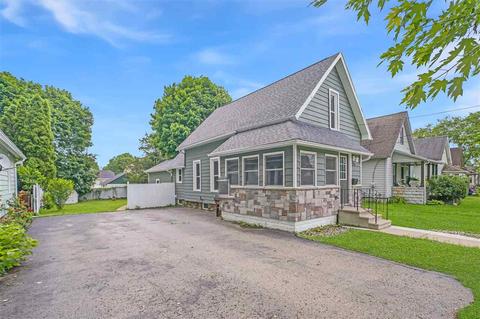219 N Thompson St, Jackson, MI 49202 photo 2