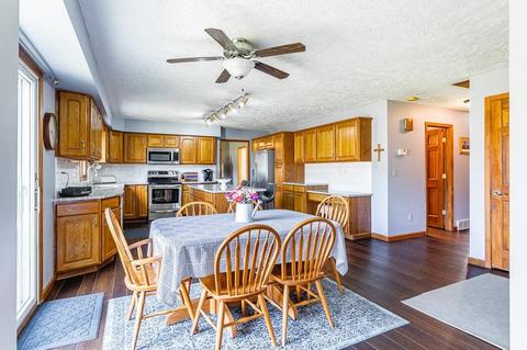 4209 Locust Ln, Jackson, MI 49201 photo 28