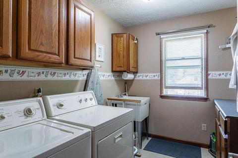 4209 Locust Ln, Jackson, MI 49201 photo 13