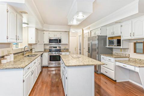 5959 Buttonwood Dr, Haslett, MI 48840 photo 13