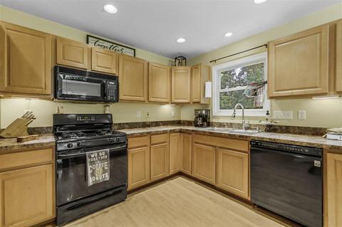 11537 Bradley Dr, Jerome, MI 49249 photo 9
