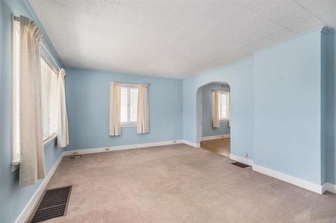 110 Gibson, Jackson, MI 49202 photo 4