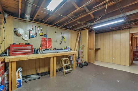 956 Whitney St, Jackson, MI 49202 photo 27