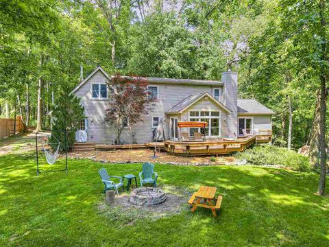 2995 E Berry Rd, Rives Junction, MI 49277 photo 2