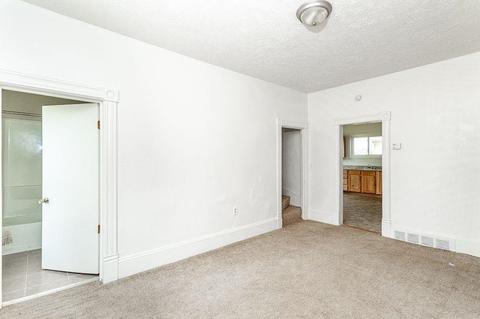 836 Center St, Jackson, MI 49202 photo 19