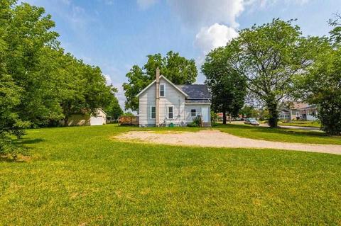 836 Center St, Jackson, MI 49202 photo 4