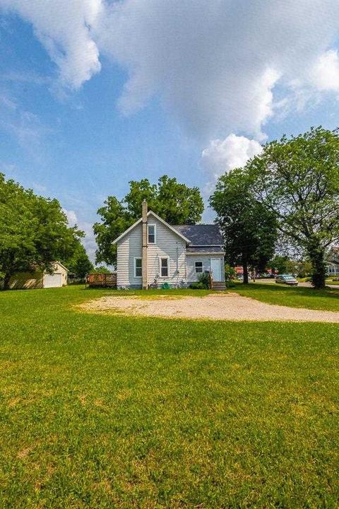 836 Center St, Jackson, MI 49202 photo 5