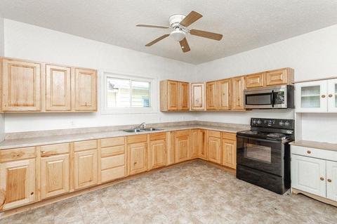 836 Center St, Jackson, MI 49202 photo 12