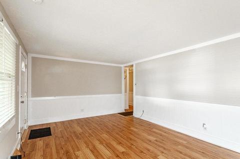 917 Browning Ave, Jackson, MI 49202 photo 4