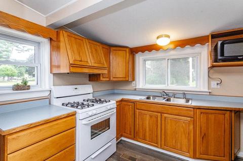 600 Heyser St, Jackson, MI 49203 photo 17