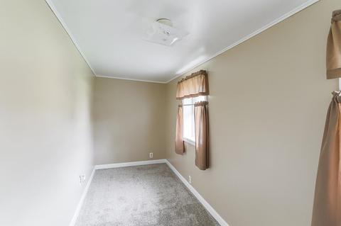 403 E Golf Ave, Jackson, MI 49203 photo 12