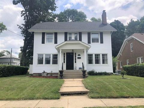 121 N Bowen St, Jackson, MI 49202 photo 1