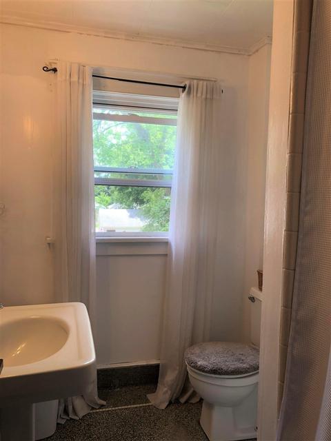 121 N Bowen St, Jackson, MI 49202 photo 22