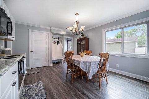 1526 Devonshire, Jackson, MI 49203 photo 7