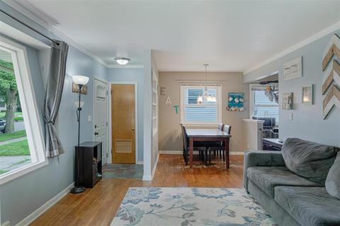 653 Sparks St, Jackson, MI 49202 photo 6