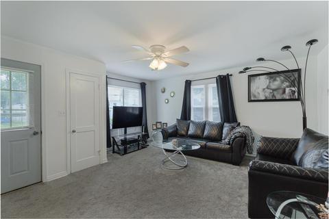 614 Longfellow Ave, Jackson, MI 49202 photo 5