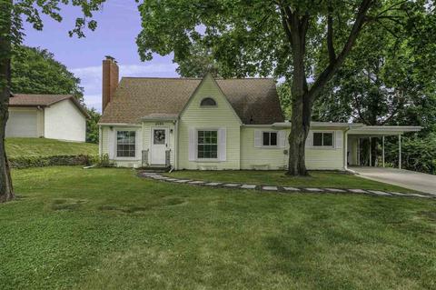 2395 Maple Dr, Jackson, MI 49203 photo 1