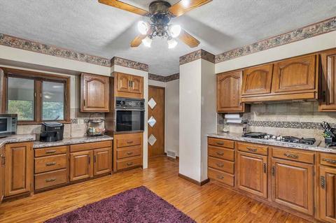 8972 College Ave, Jackson, MI 49201 photo 5