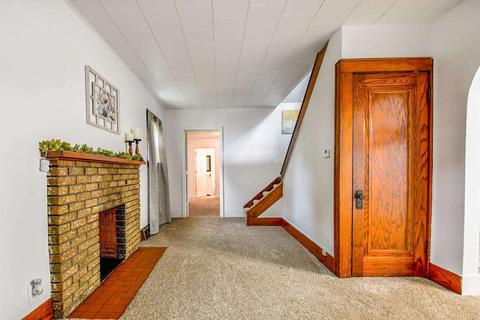 309 E Mcdevitt, Jackson, MI 49203 photo 5