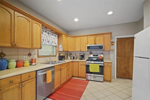 606 W High St, Jackson, MI 49203 photo 10