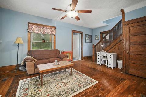 606 W High St, Jackson, MI 49203 photo 5
