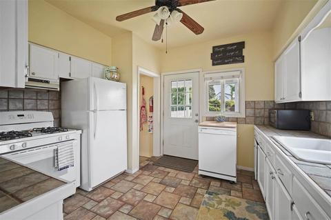 923 Bush St, Jackson, MI 49202 photo 8