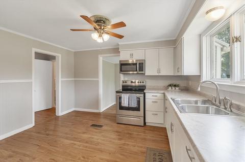 1303 Backus St, Jackson, MI 49202 photo 7