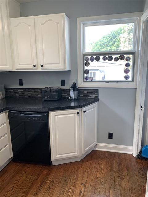 906 S Bowen St, Jackson, MI 49203 photo 5
