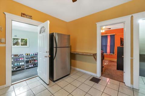 718 Page Ave, Jackson, MI 49203 photo 18