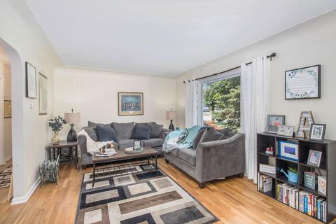 422 Exchange St, Spring Lake, MI 49456 photo 3