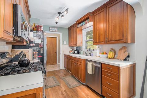 422 Exchange St, Spring Lake, MI 49456 photo 6
