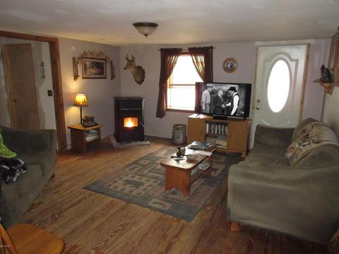 154 W Foss Ave, White Cloud, MI 49349 photo 3