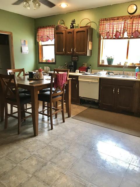 154 W Foss Ave, White Cloud, MI 49349 photo 5