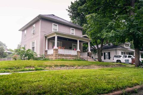 1806 Deyo St, Jackson, MI 49203 photo 1