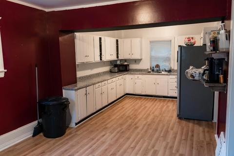 1806 Deyo St, Jackson, MI 49203 photo 12