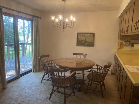 655 Point Dr, Clare, MI 48617 photo 11