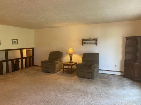 655 Point Dr, Clare, MI 48617 photo 9