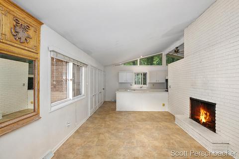 7308 30th St SE, Ada, MI 49301 photo 4