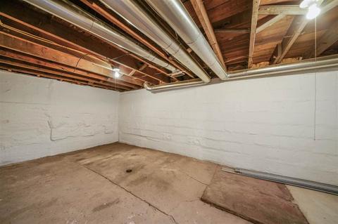317 Bates St, Jackson, MI 49202 photo 20