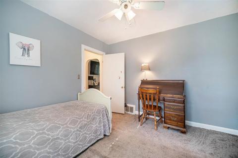 878 Bryant Ave, Jackson, MI 49202 photo 14