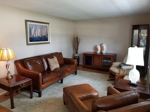 2475 Thrush Dr, Jenison, MI 49428 photo 2