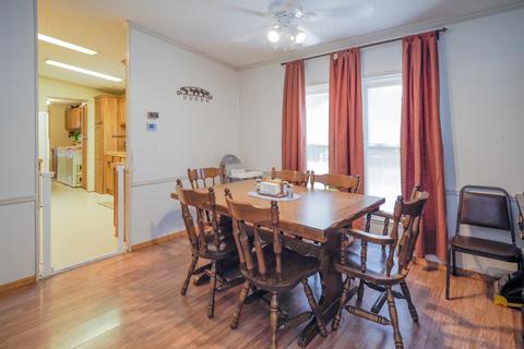 421 Clinton St, Mendon, MI 49072 photo 8