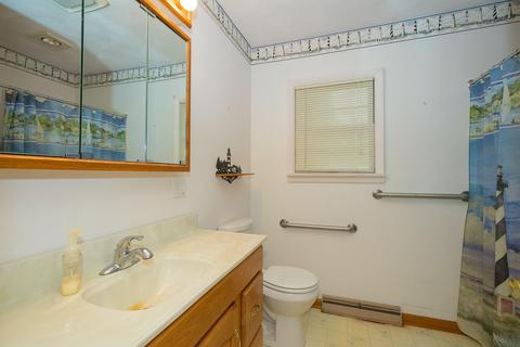 108 S Cherry St, Augusta, MI 49012 photo 16