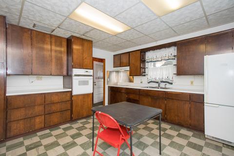 108 S Cherry St, Augusta, MI 49012 photo 9