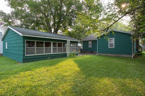 108 S Cherry St, Augusta, MI 49012 photo 5