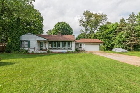 1189 103rd Ave, Plainwell, MI 49080 photo 2