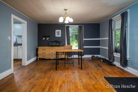 552 Ionia St, Belding, MI 48809 photo 7